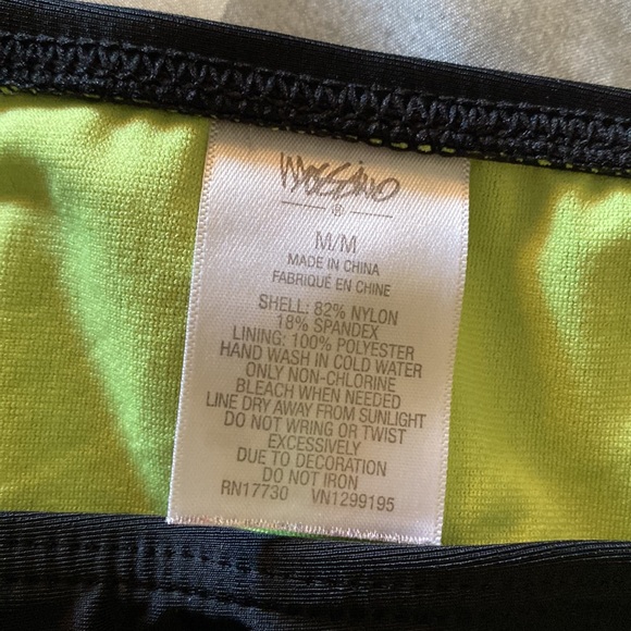 Mossimo 2 Piece Bikini Black and Green Inside With Removable Pads L/M - Picture 5 of 5